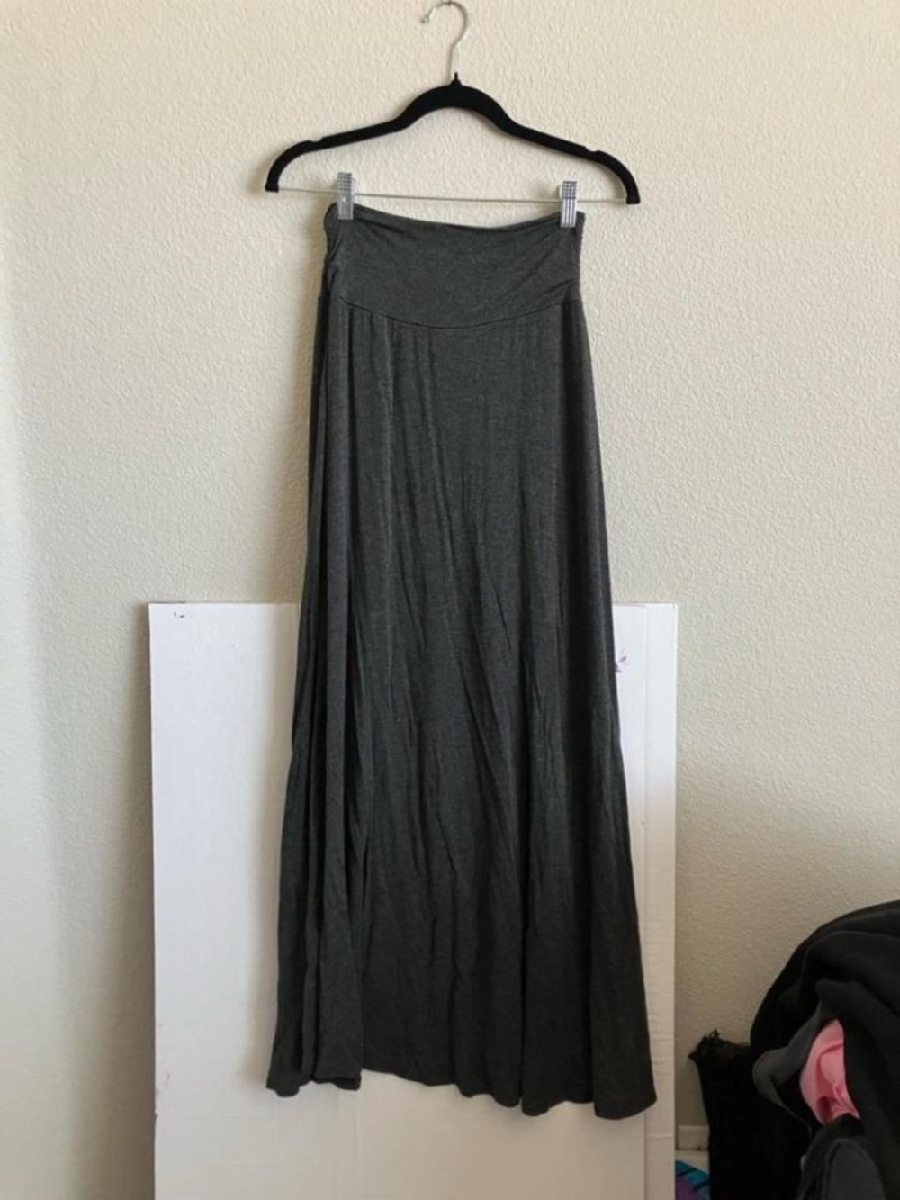 bobeau Charcoal Gray Maxi Skirt with Wide Waistband